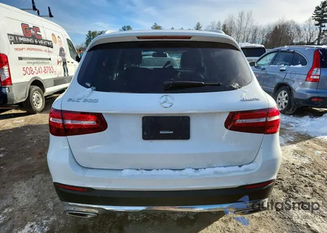 2018 Mercedes-Benz Glc 300 4Matic z USA, uszkodzony, nr VIN WDC0G4KB4JV093122